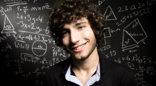 Sayısal Zeka Özellikleri ve Faydaları Nelerdir?